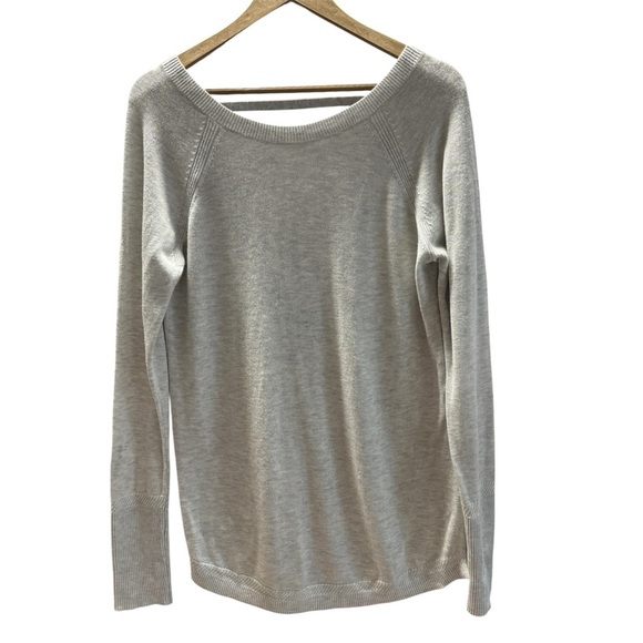 LULULEMON Unity Drop Back Gray Sweater | Cashmere Blend | Size 10 - Picture 1 of 6